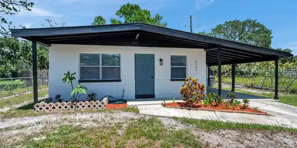 6507 LA MESA CIRCLE