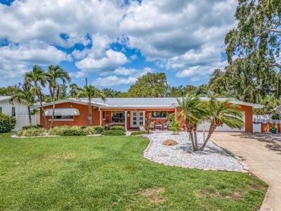 308 CEDAR LANE