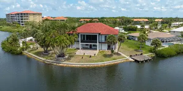 135 TINA ISLAND DRIVE