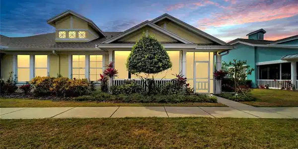 215 SELA COVE CIRCLE