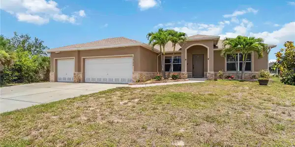 15104 ALDAMA CIRCLE