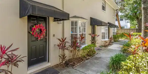 409 S AUDUBON AVENUE
