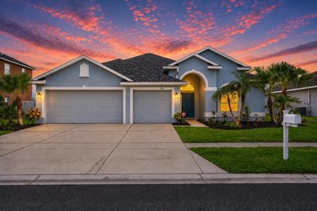 1548 MIRA LAGO CIRCLE