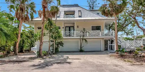 3737 BAYOU LOUISE LANE