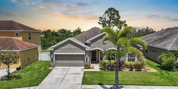 1517 YALE CASTLE COURT