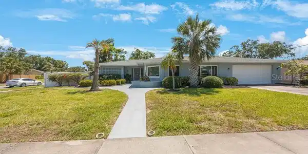 14204 YACHT CLUB BOULEVARD