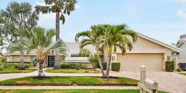 4138 SALTWATER BOULEVARD