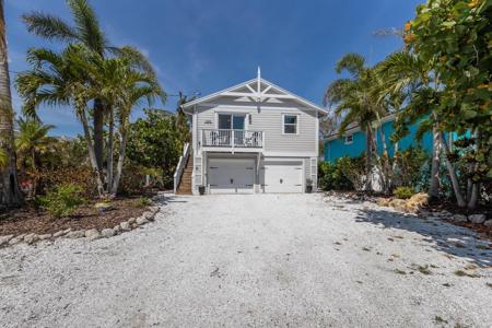 799 JACARANDA ROAD