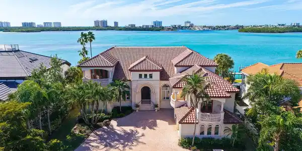 570 S SPOONBILL DRIVE