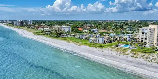 700 GOLDEN BEACH BOULEVARD