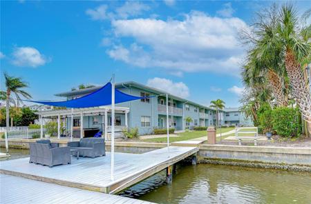 300 VENETIAN DRIVE