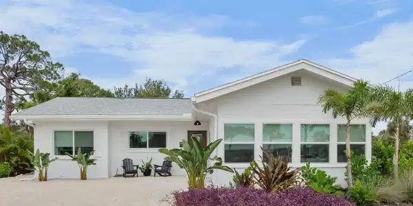 404 BAYSHORE ROAD