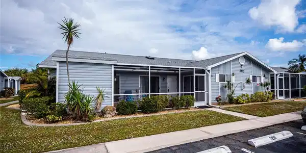 3300 LOVELAND BOULEVARD