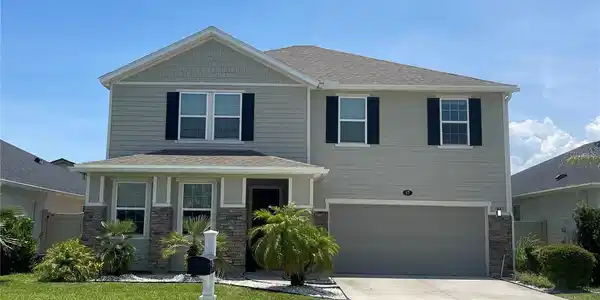 17 LAS CASITAS BOULEVARD