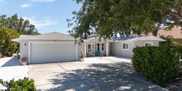 417 PARK LANE DRIVE