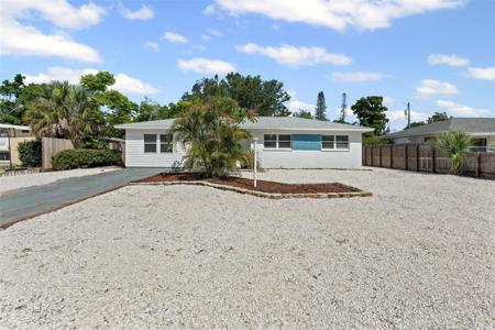 1404 DARTMOUTH DRIVE