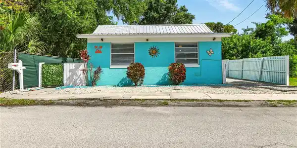 318 PALM STREET