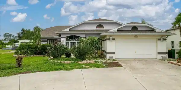 23420 PEACHLAND BOULEVARD