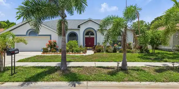 3457 FOXHALL DRIVE