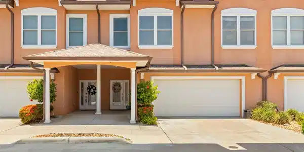 829 DATE PALM LANE