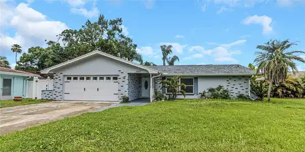 1808 MAPLELEAF BOULEVARD