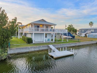 3340 OLEANDER DRIVE