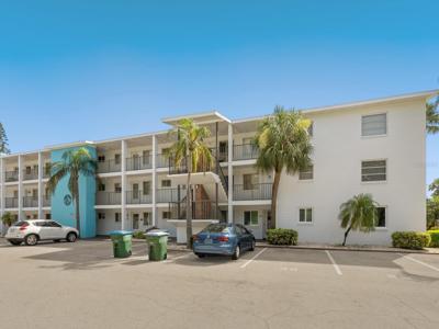 2423 FLAMINGO BOULEVARD