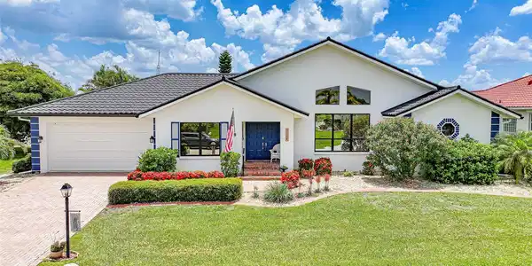 3724 BORDEAUX DRIVE