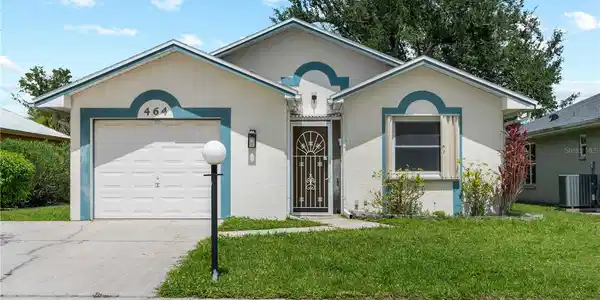 464 ROSE APPLE CIRCLE