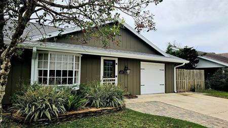 45 SANDRA CIRCLE