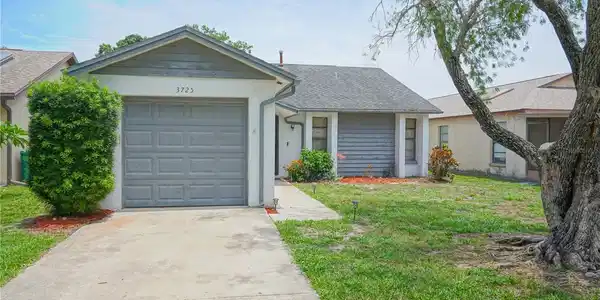 3725 HARDWOOD COURT