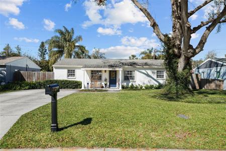 4103 W BAY VILLA AVENUE