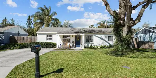 4103 W BAY VILLA AVENUE
