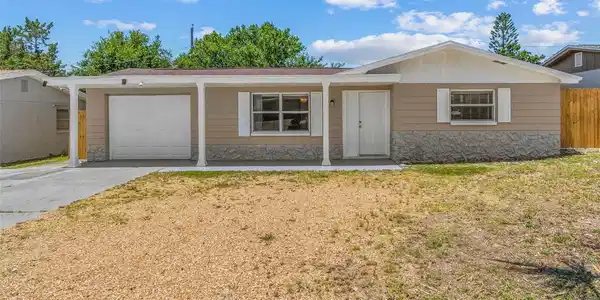 3307 BRIAR CLIFF DRIVE