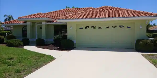 405 LEMONWOOD DRIVE