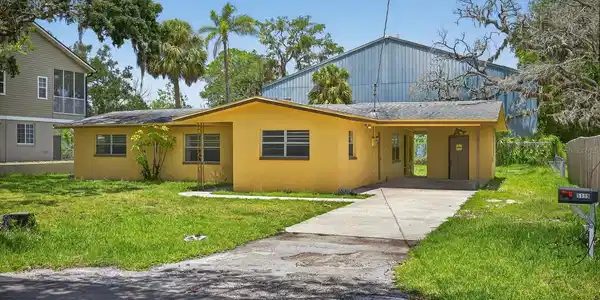 5119 LIMESTONE DRIVE