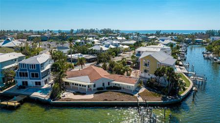 236 S HARBOR DRIVE