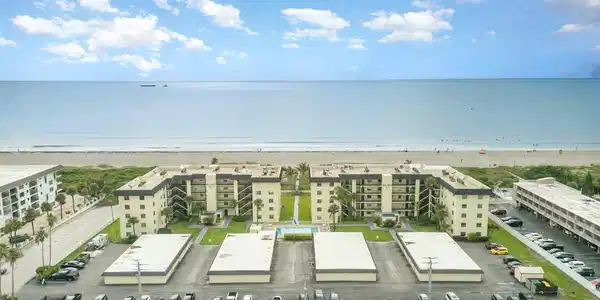 4570 OCEAN BEACH BOULEVARD