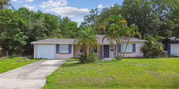 2803 SANDERS DRIVE