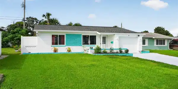 20 SUNNY SHORE DRIVE