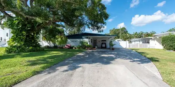 604 DANUBE AVENUE
