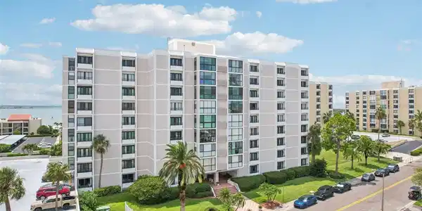 851 BAYWAY BOULEVARD