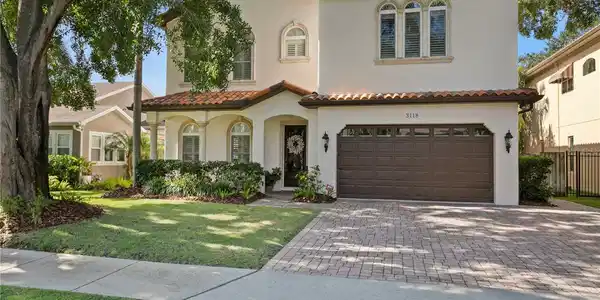 3118 W BAY VILLA AVENUE