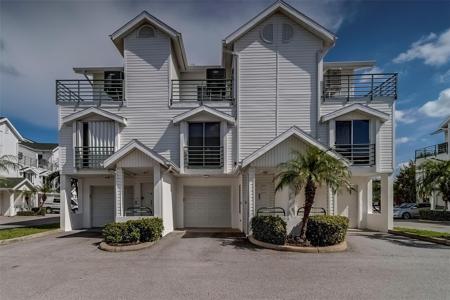320 ISLAND WAY