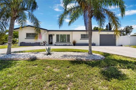 442 HICKORY ROAD
