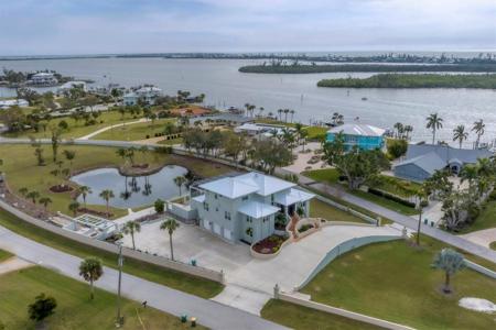 342 GREEN DOLPHIN DRIVE