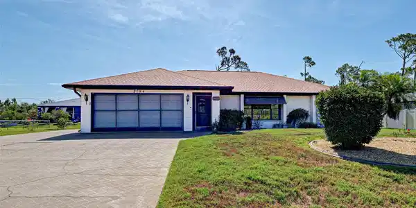 2194 ABALOM STREET