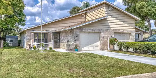 204 SHANGRI LA CIRCLE
