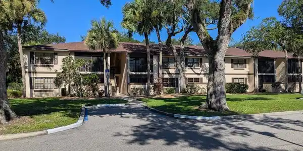 19505 QUESADA AVENUE