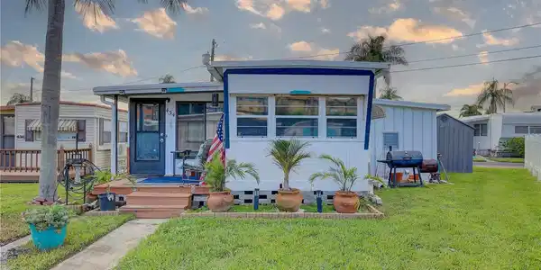 434 DENICE DRIVE